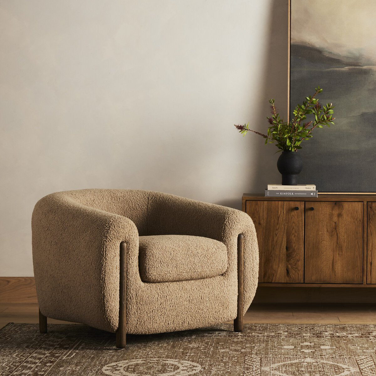 Lyla Chair Sheepskin in Camel