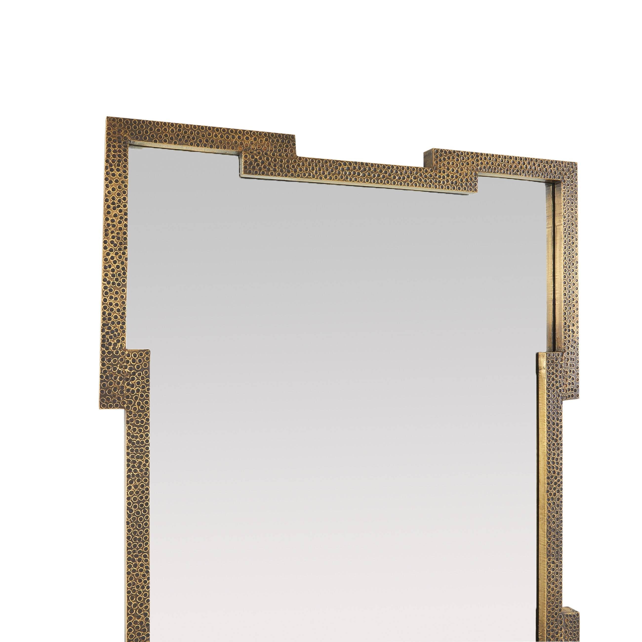 Credence Mirror