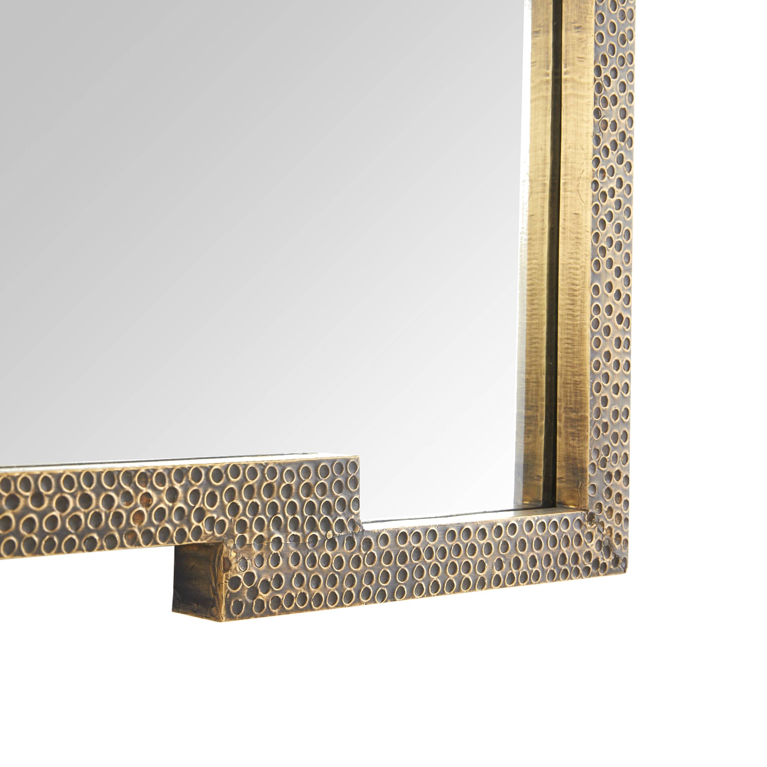 Credence Mirror