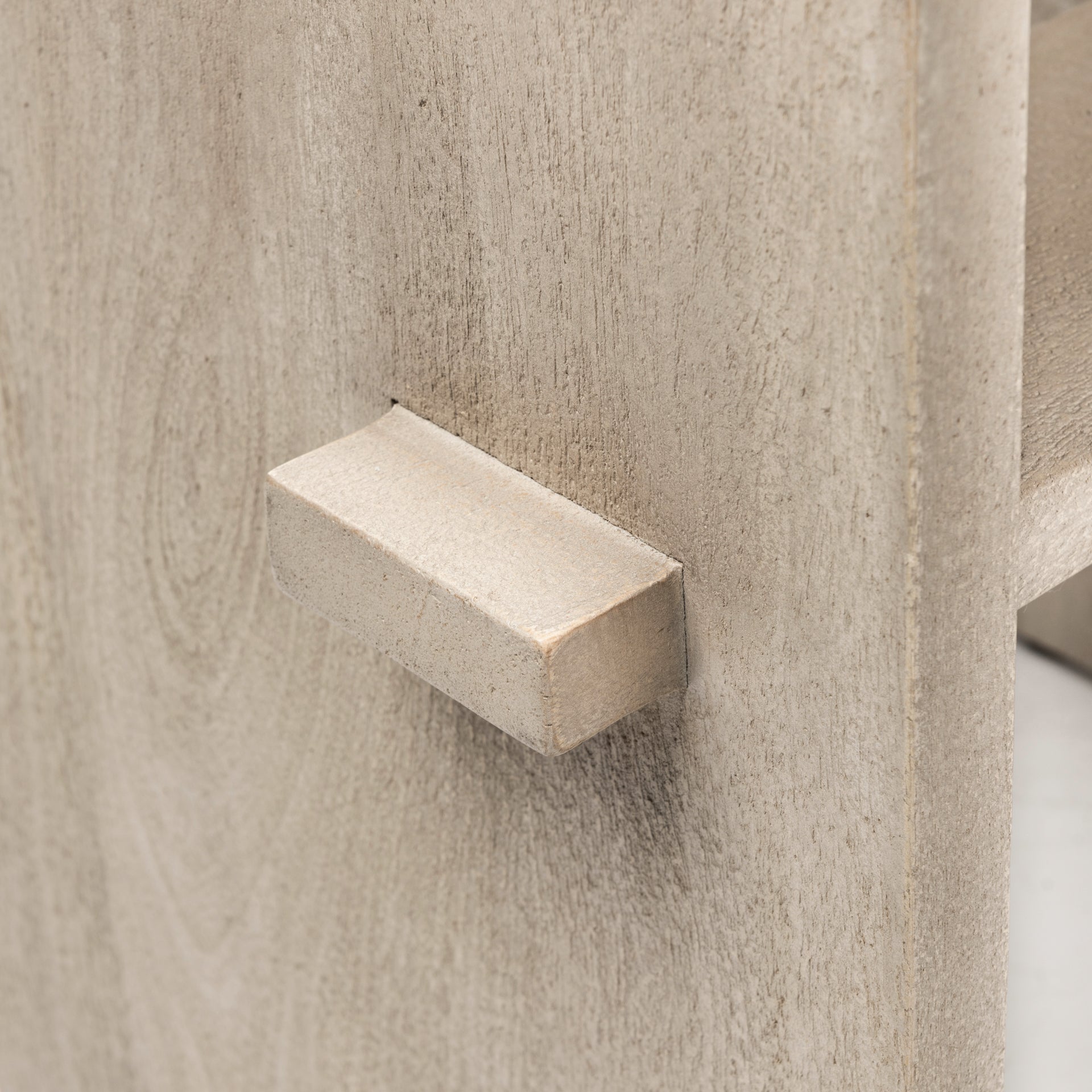 Aida Counter Stool