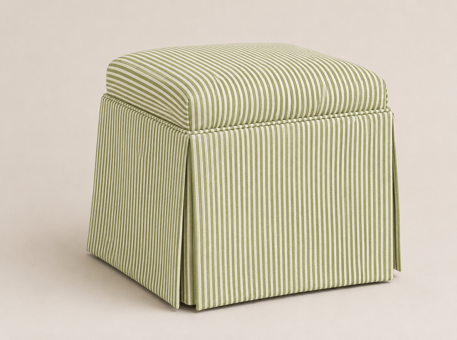 Skirted Pull Up Stool