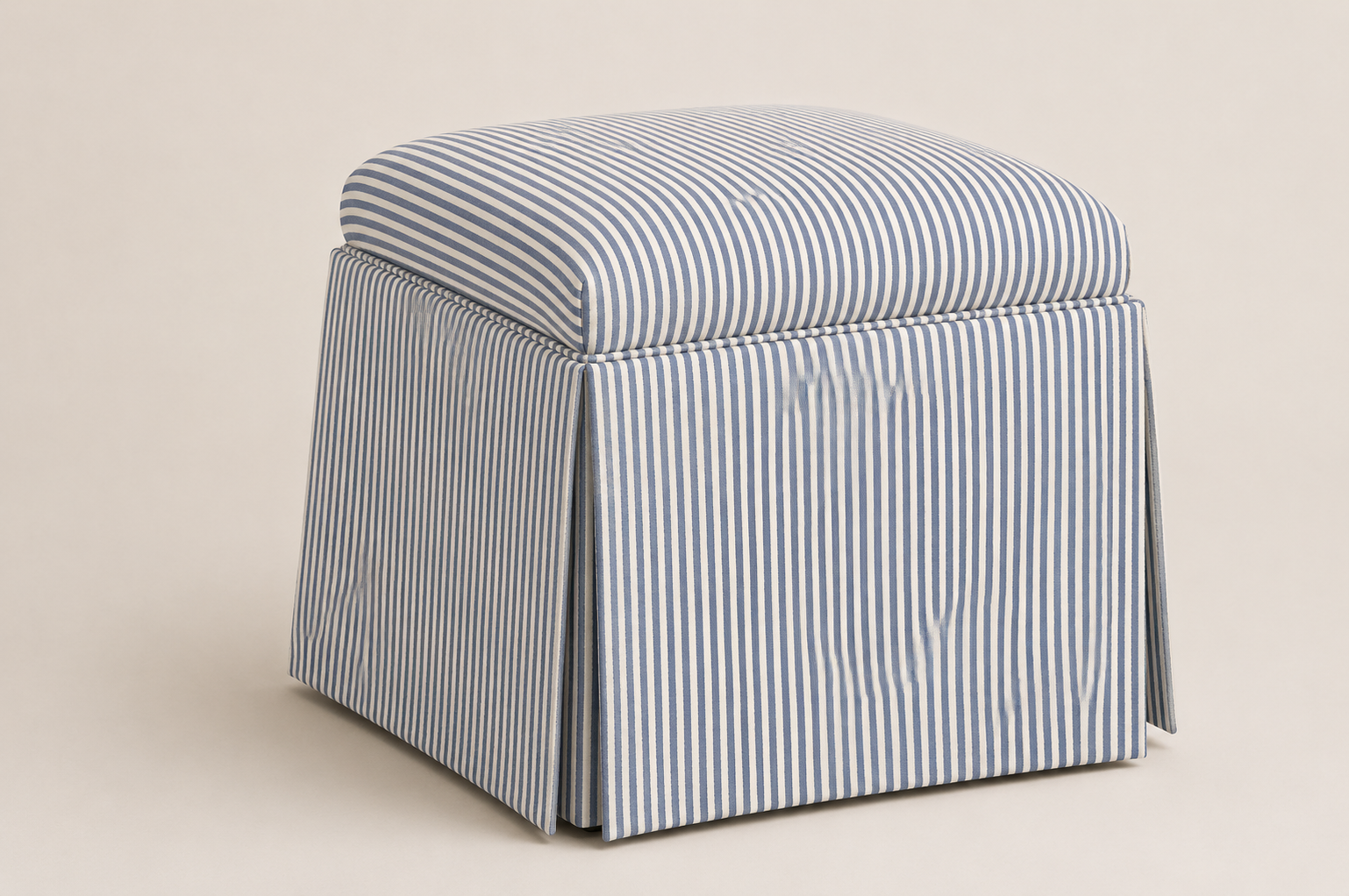 Skirted Pull Up Stool