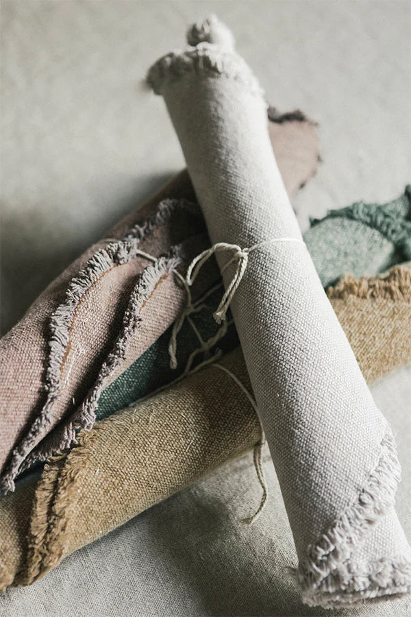 Stonewashed Placemats & Coasters in Soil Brown S/4