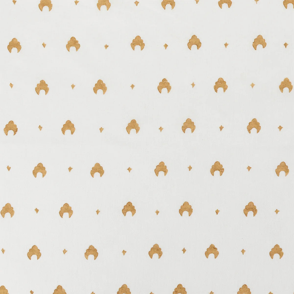 Kokoshnik Printed Voile Linen Wallcovering in Old Gold/Oyster